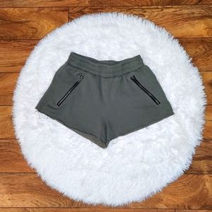 Forever 21 womens shorts with zipper pockets